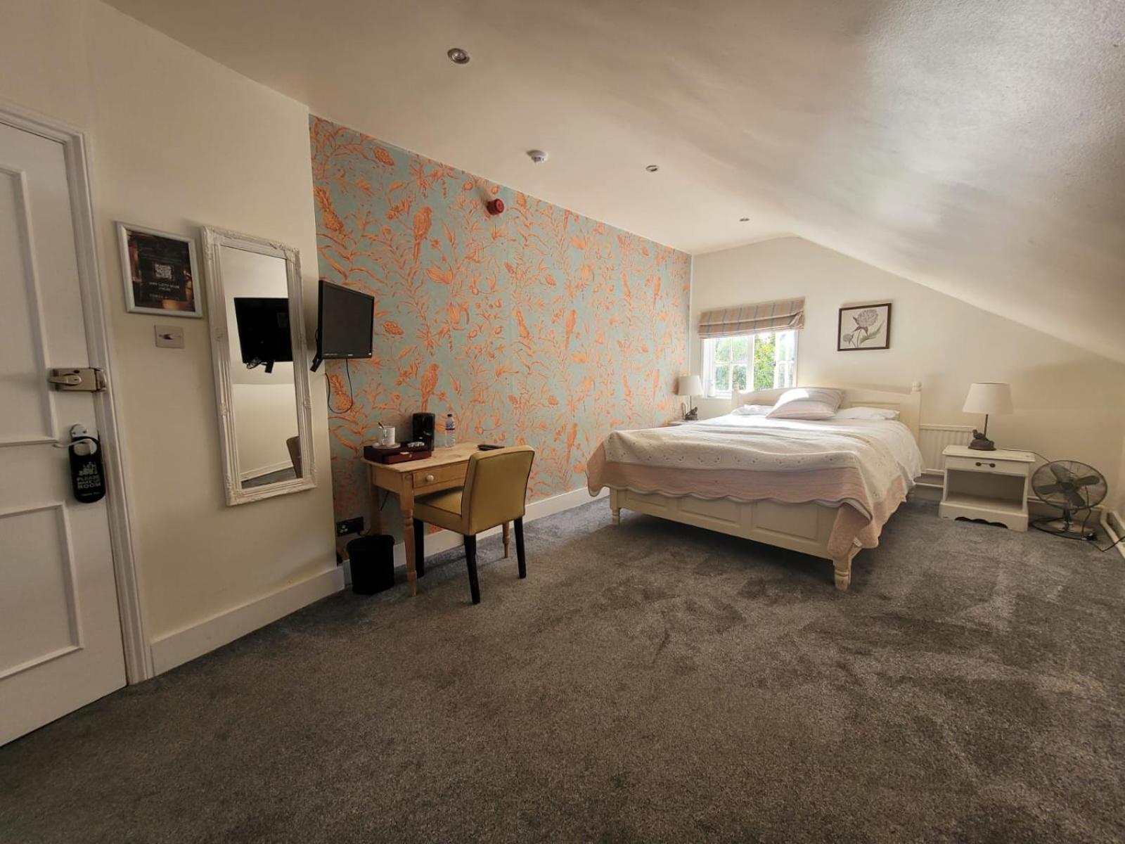 Bed & Breakfast Three Tuns