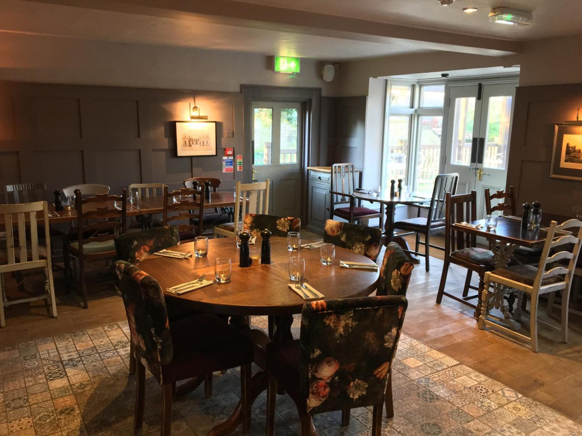 Three Tuns 3*
